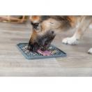 Table Lick�n�Snack - image 2